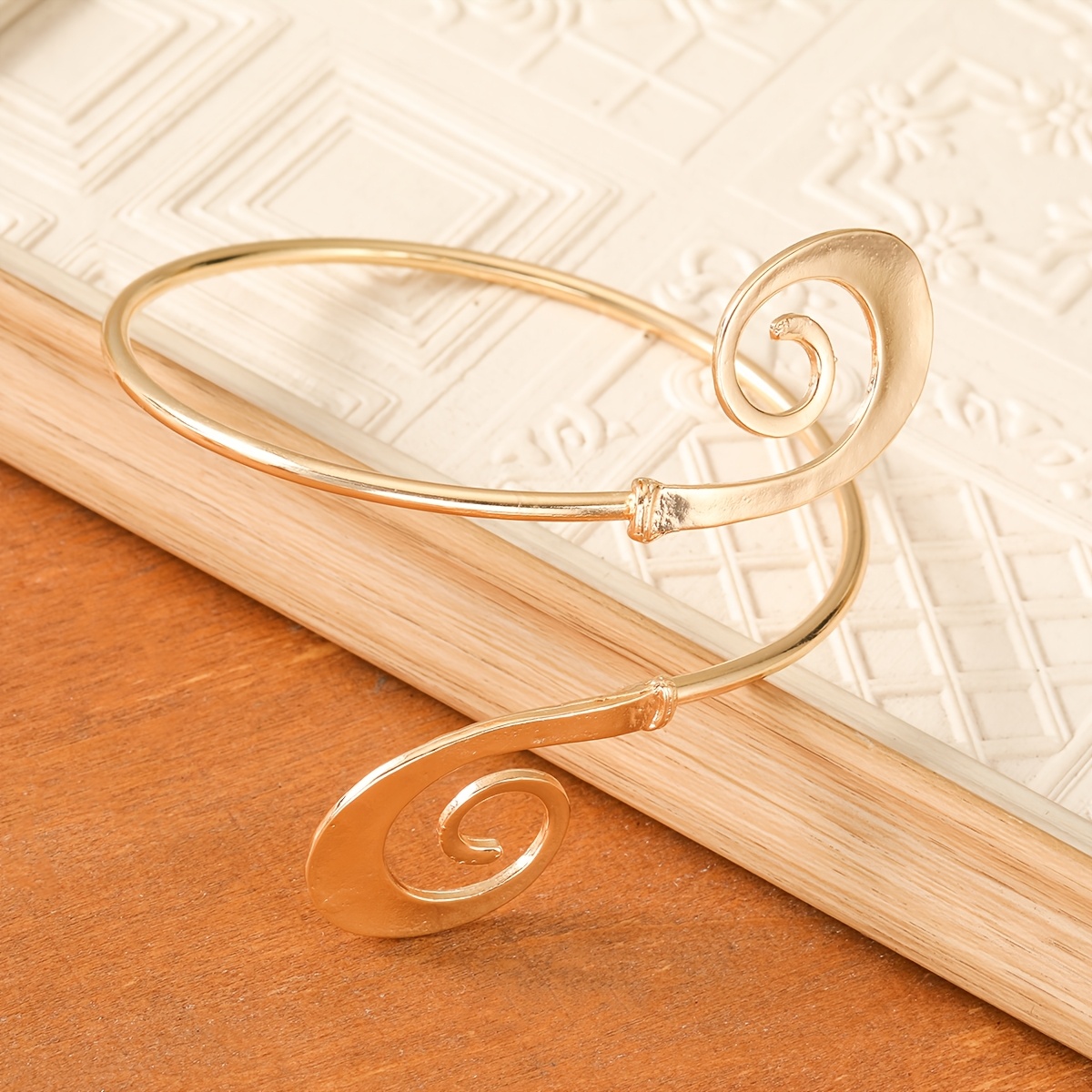 Women's Adjustable Double Helix Open Design Bangle
